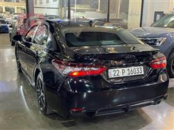 تۆیۆتا کامری